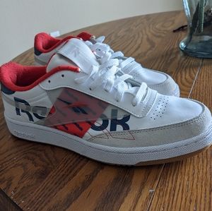 Reebok classic mens size 9 leather sneakers